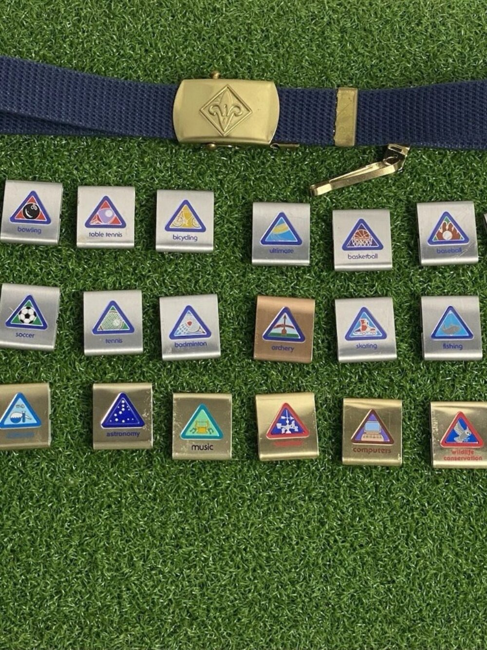 VTG Boy Scout Blue Belt w/ 23 Merit Badges Slides Solid Brass Buckle Made in USA